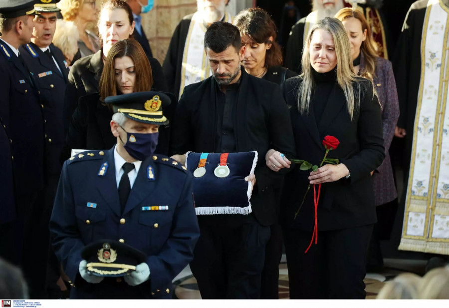 Μουρούτσος κηδεία